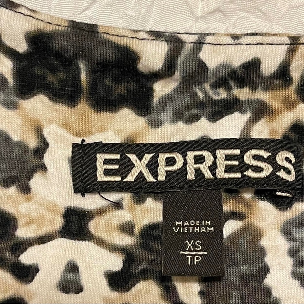 Express Black Patterned Sleeveless Halter Dress - image 6